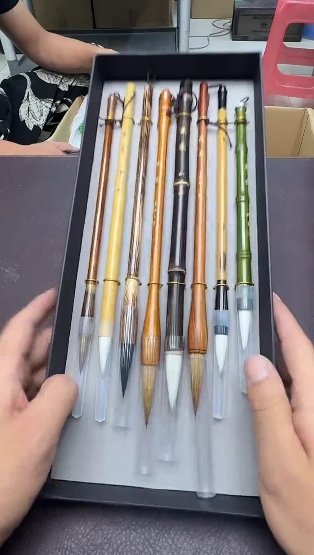 手工艺品琉璃行****胺266