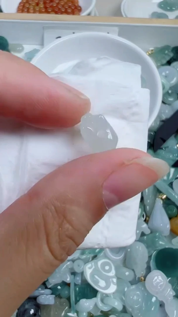 散珠翡翠26号链接，A货翡翠