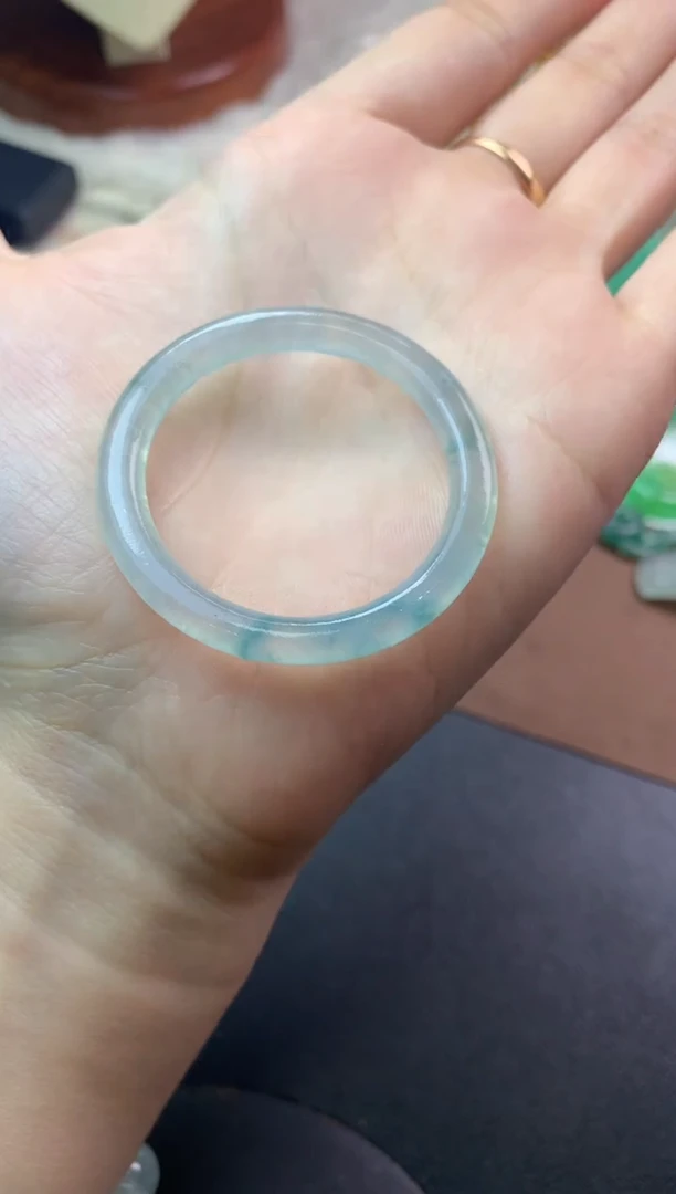 未镶嵌定制翡翠毛货