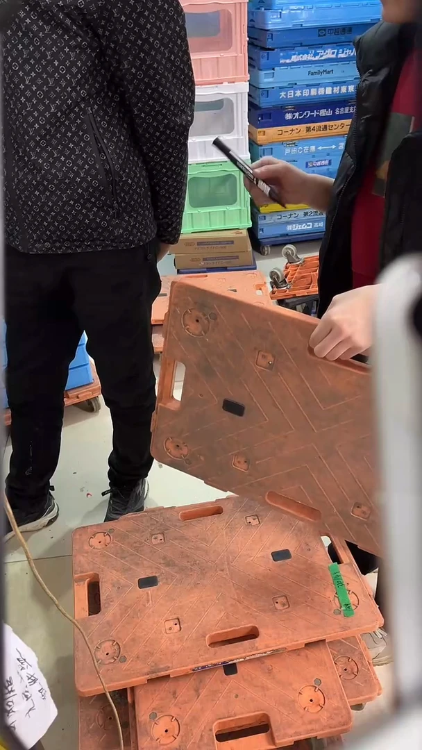 厚款刘*斤两个小车带轮子