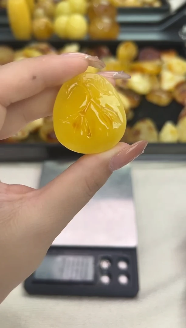 裸石琥珀未镶嵌琥珀蜜蜡吊坠