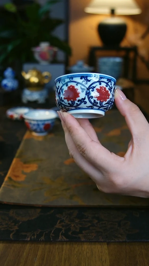 缠枝莲炉式杯1111