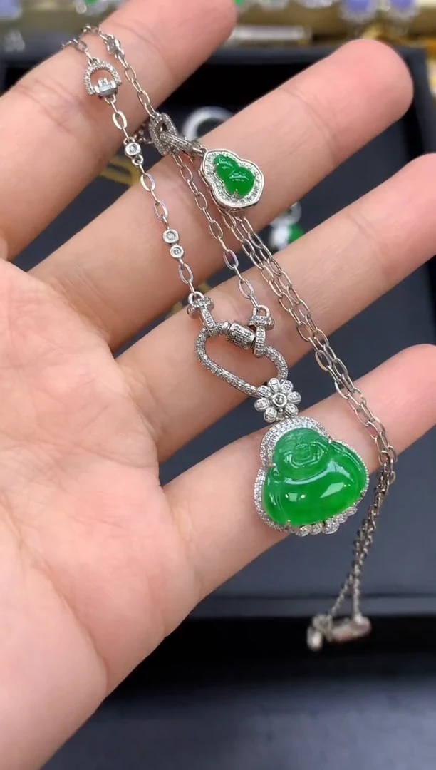 颈饰18K金镶嵌翡翠740-中国好珍宝