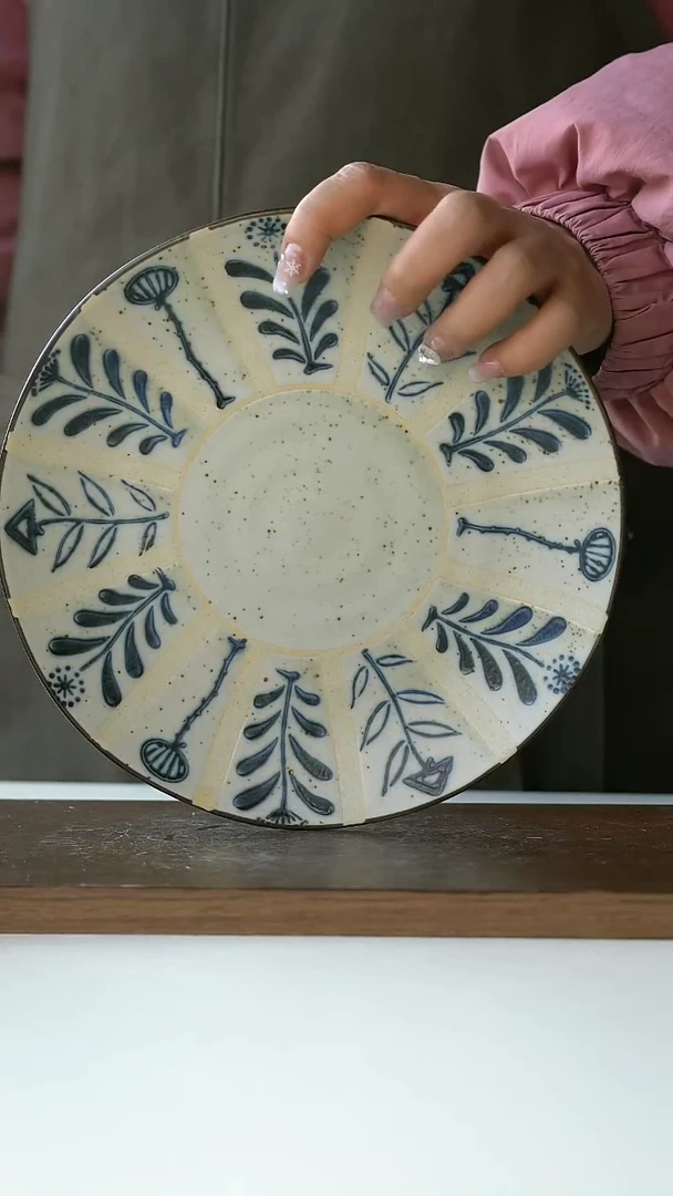 【闪购商品】陶瓷手绘百草花早餐盘21cm@4-2@