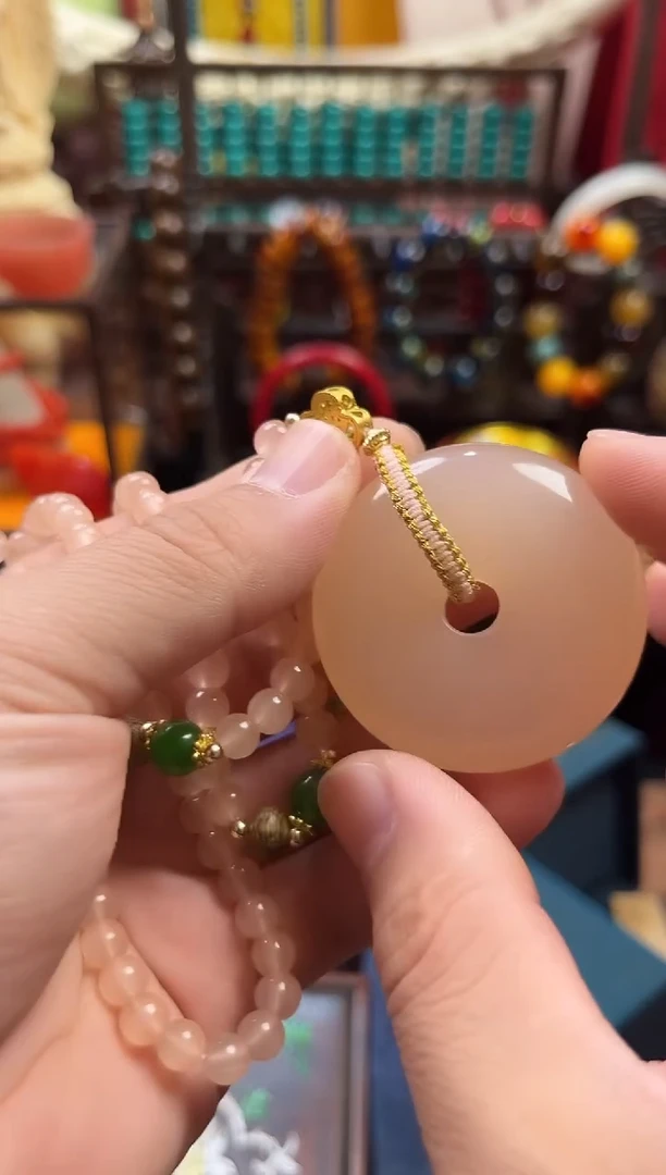 一一一一一一和粉平安扣