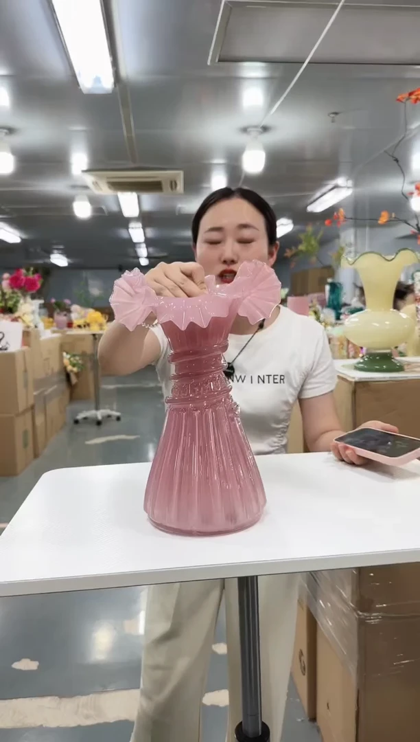 花间集水晶琉璃摆设    花瓶