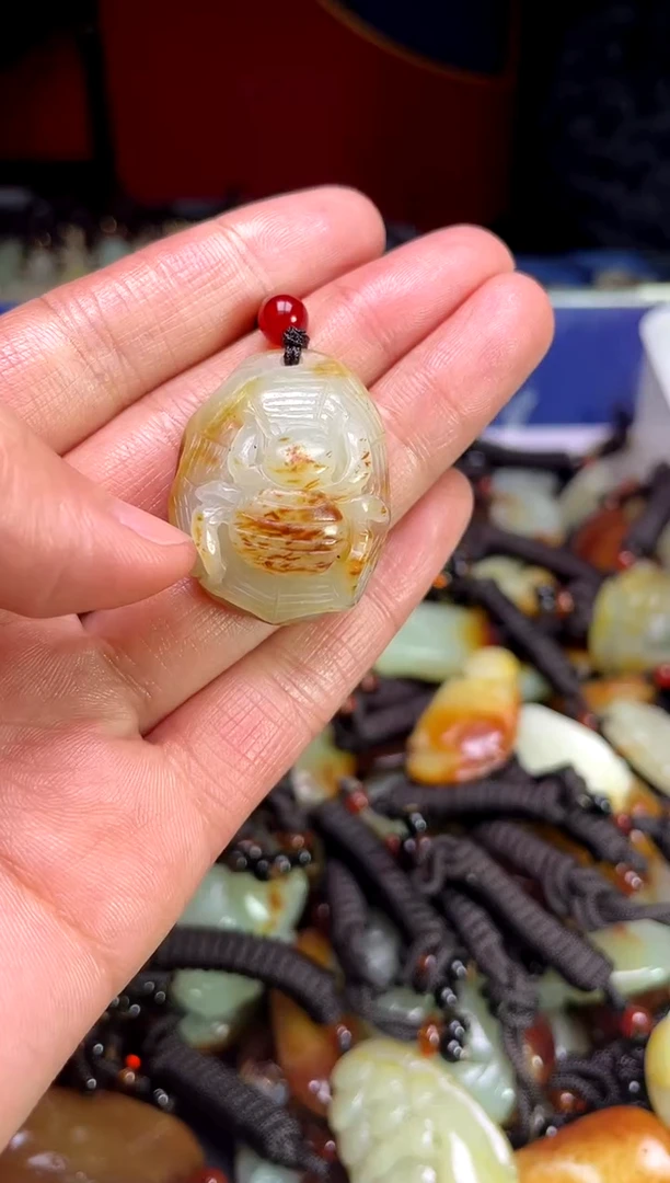 【闪购商品】和田玉颈饰未镶嵌1