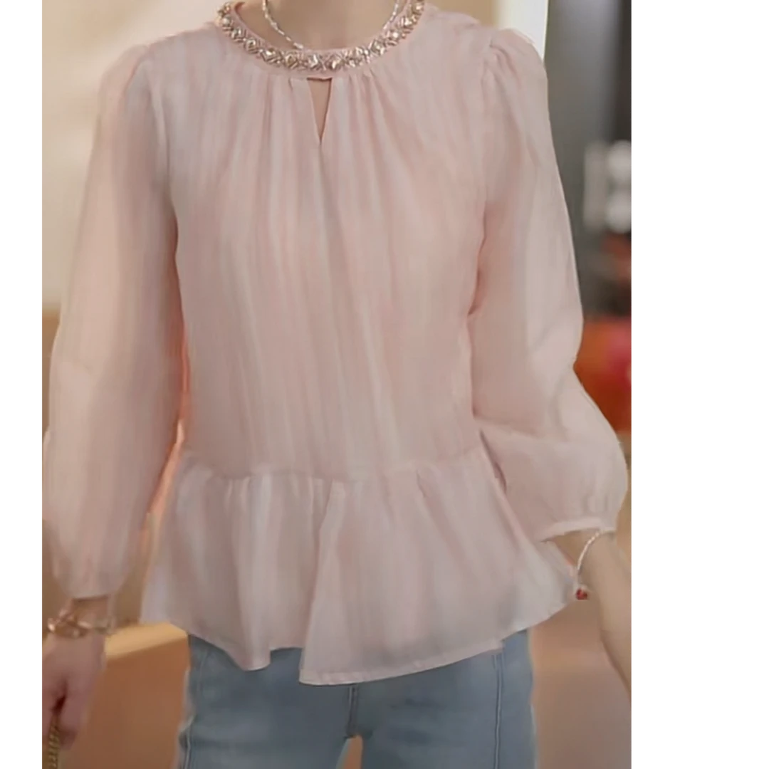 法式设计高级感洋气镂空长袖2025春夏新款时尚别致百搭显瘦上衣