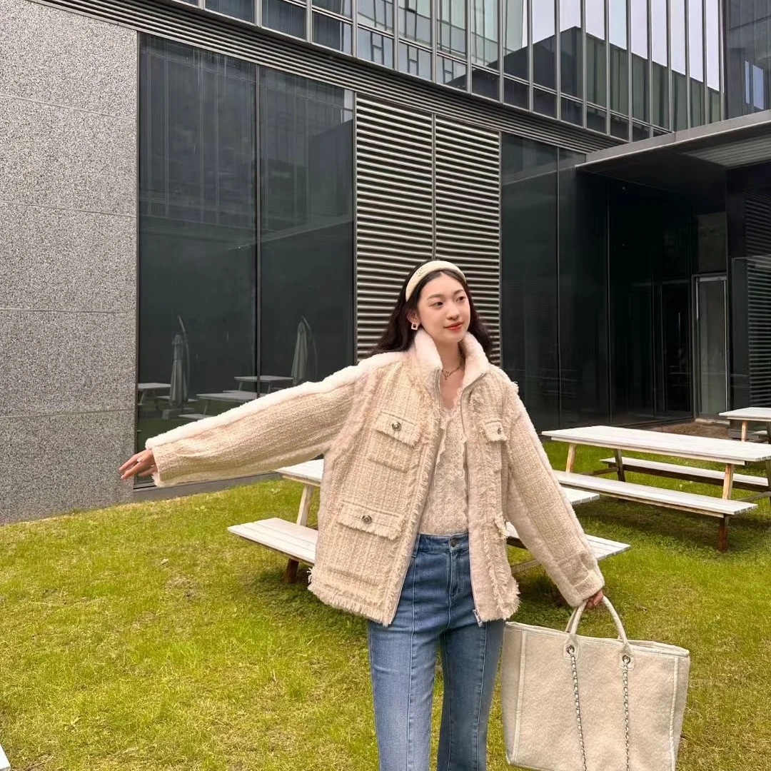 【商场同款】HPLY/荷比俪新款女花纱拼接粗花呢毛绒外套HYC44590198