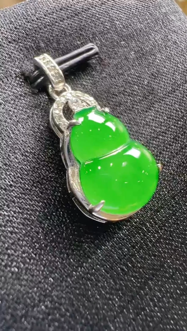吊坠(不含链)银S925镶嵌翡翠天然A货翡翠多样性发一