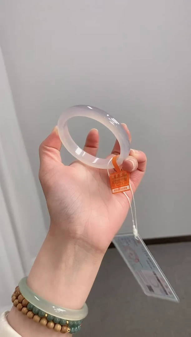 【闪购商品】玛瑙/玉髓手镯未镶嵌58-59圈