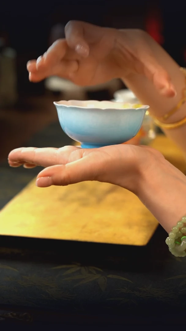 兰寿百合花口小碗杯
