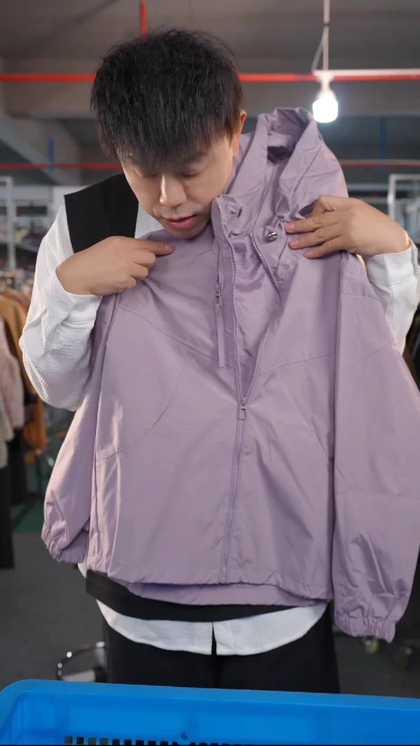 M     香云纱清仓