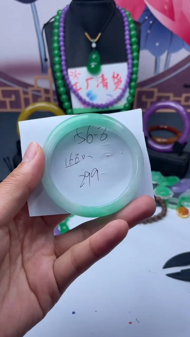 非金属仿水晶手镯