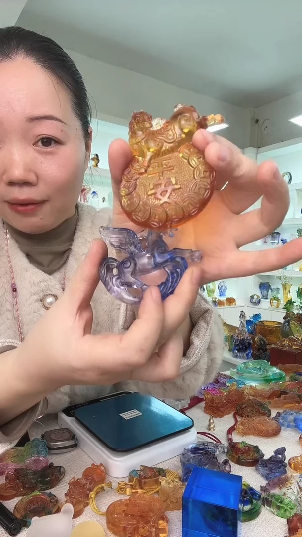 手工艺品琉璃平安马+飞马