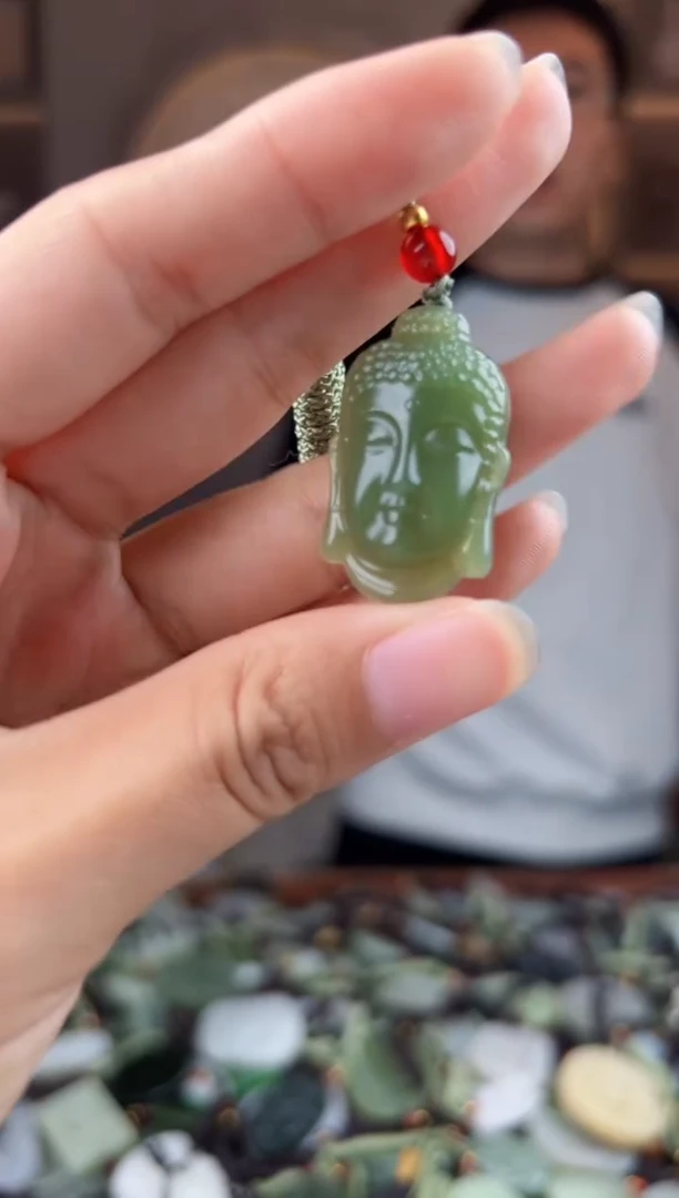 未镶嵌和田玉挂件拍一发一，多样性发货