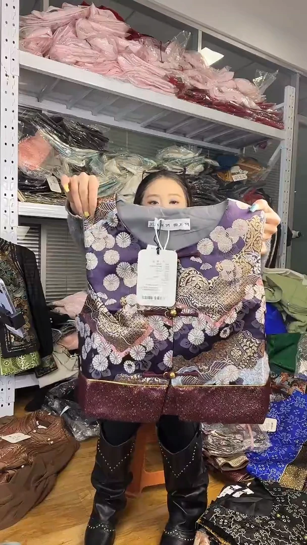 马甲 2XL码 125-135斤