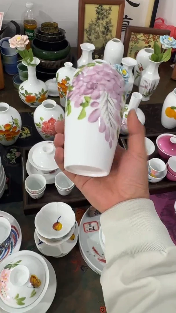 其他景德镇高温瓷（花瓶）福利价微瑕