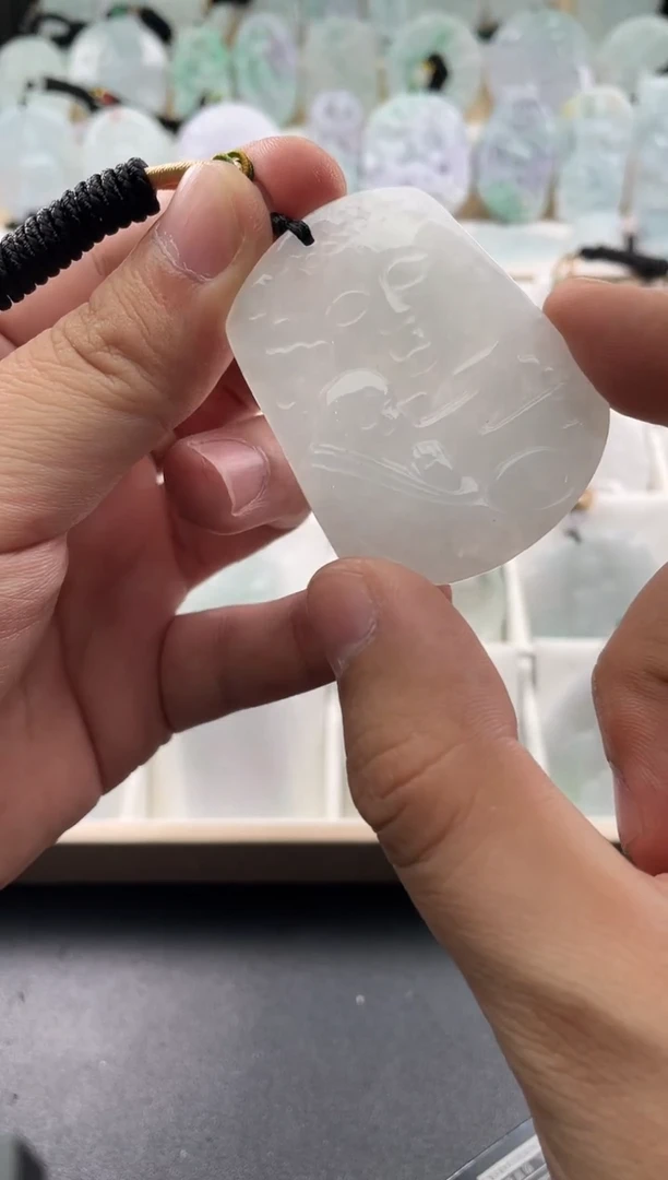 颈饰未镶嵌翡翠....10/13/.476