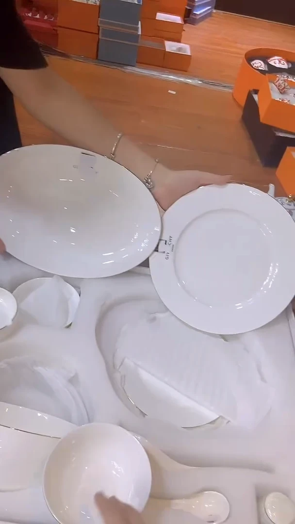 杯鸿辉家品牌瓷器，京东包邮！