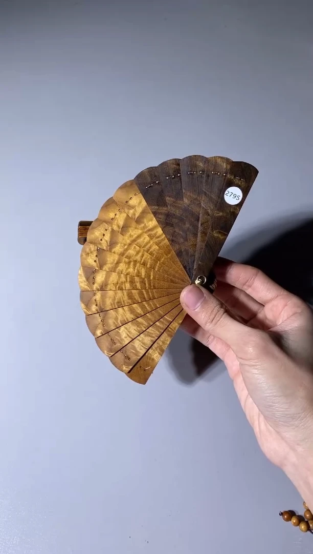 【闪购商品】金丝楠木雕279号10cm金丝楠木小叶桢楠掌中扇
