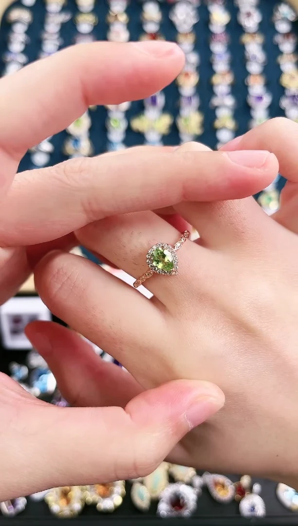 银S925镶嵌戒指橄榄石v33