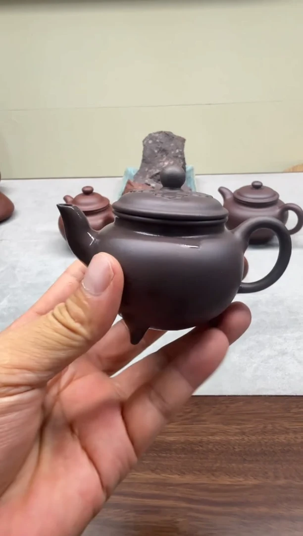 茶壶紫砂光*强100CC黑墩头半手大彬如意