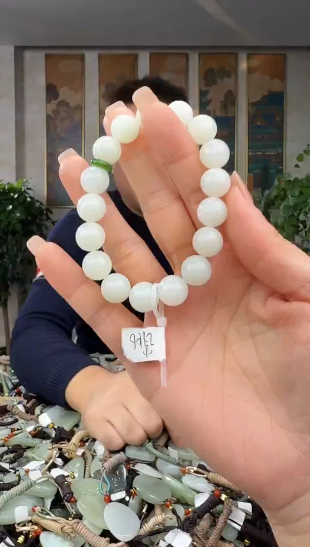 颈饰未镶嵌和田玉拍一发一多样性发货