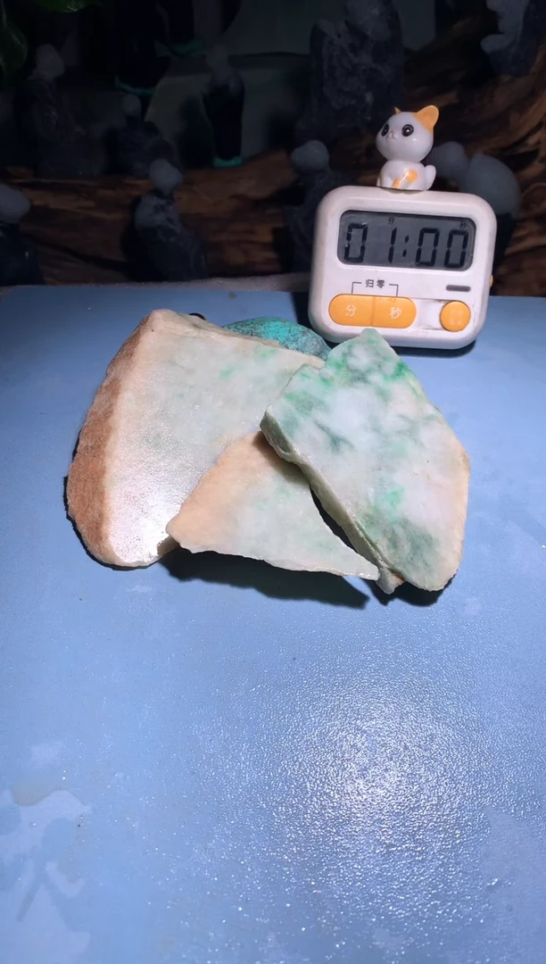 吊坠(不含链)未镶嵌翡翠中****石L217