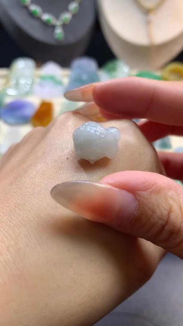 【闪购商品】定制翡翠未镶嵌翡翠