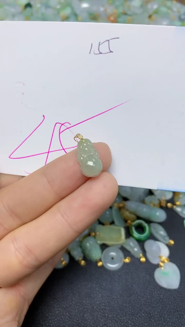 【闪购商品】翡翠挂件18K金镶嵌 天然翡翠A货