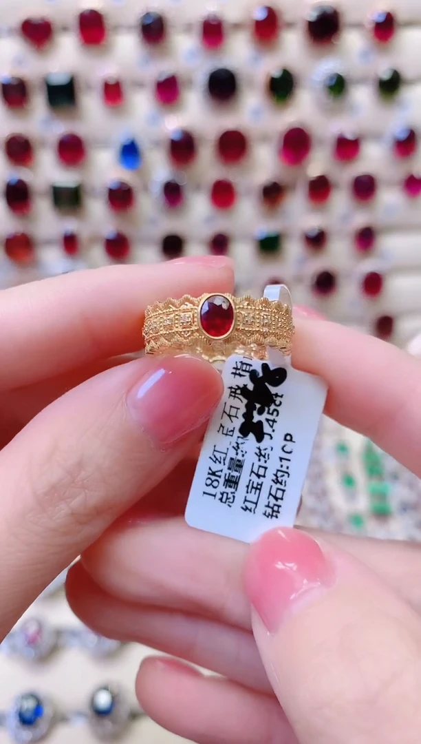 18K金镶嵌18K金戒指红宝石1