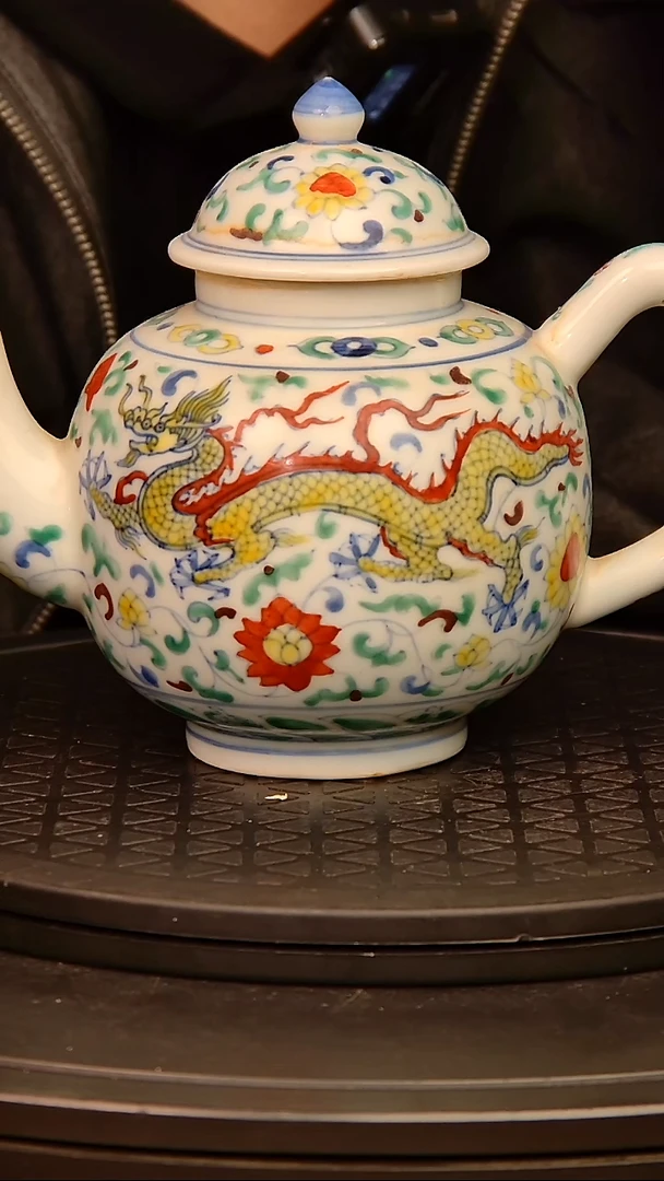 摆件利****享精品陶瓷摆件