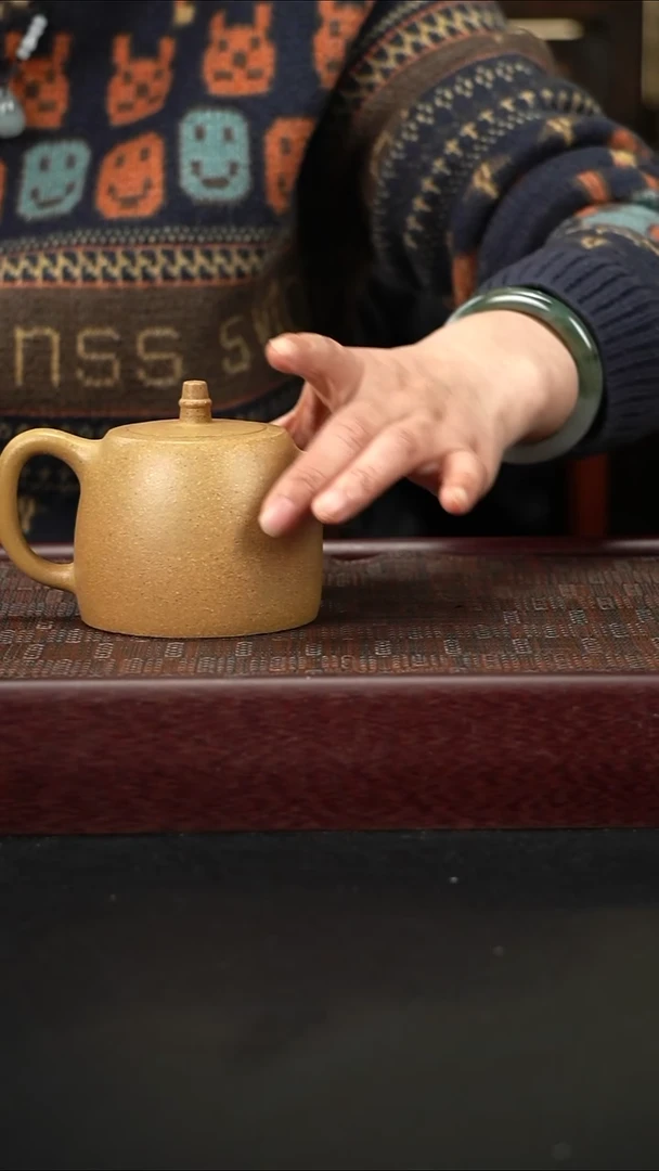 茶壶紫砂xj黄金段汉铎 260cc