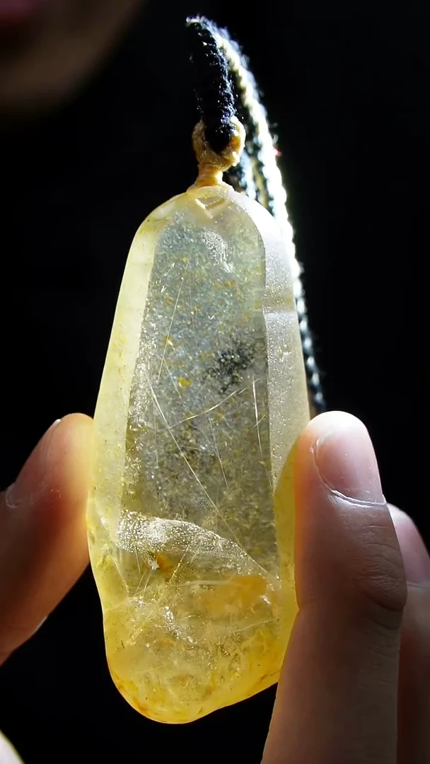 吊坠(赠链)未镶嵌水晶水晶