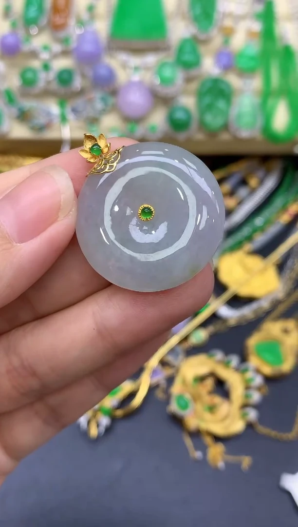 颈饰18K金镶嵌翡翠399-中国好珍宝