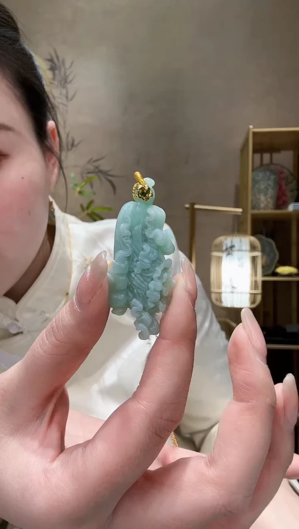 【闪购商品】翡翠颈饰未镶嵌吊坠
