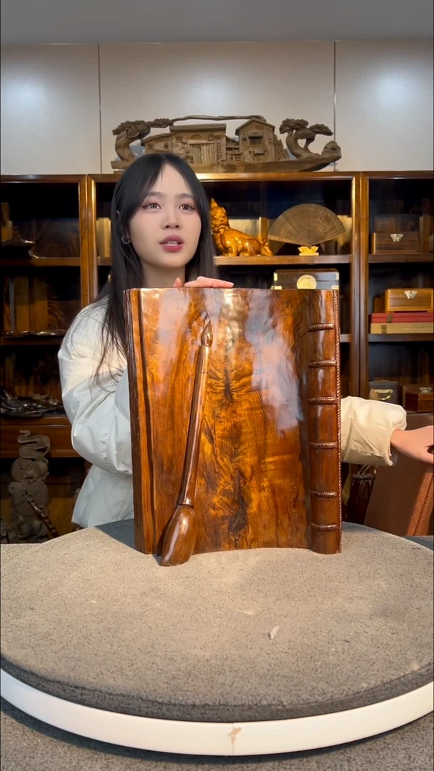 【闪购商品】金丝楠木雕笔墨丹青