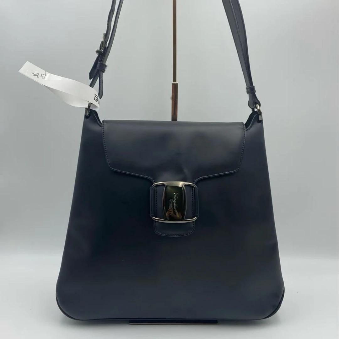 90新 FERRAGAMO/菲拉格慕 时尚经典简约百搭奢品包包