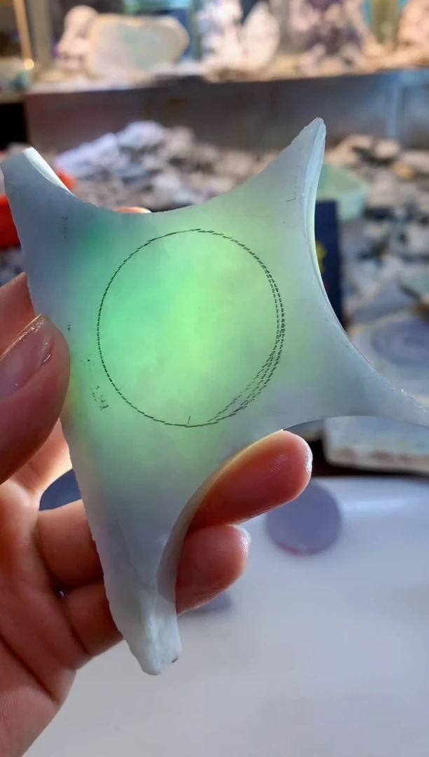 翡翠裸石0朗0翡翠珠宝473