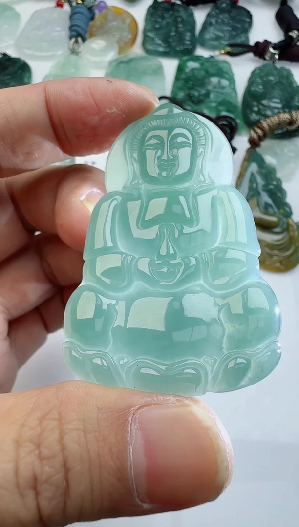 【闪购商品】翡翠颈饰未镶嵌多样性随机发其一