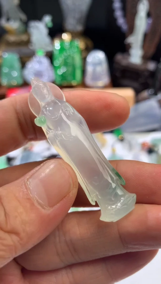 吊坠(不含链)未镶嵌翡翠天然翡翠吊坠