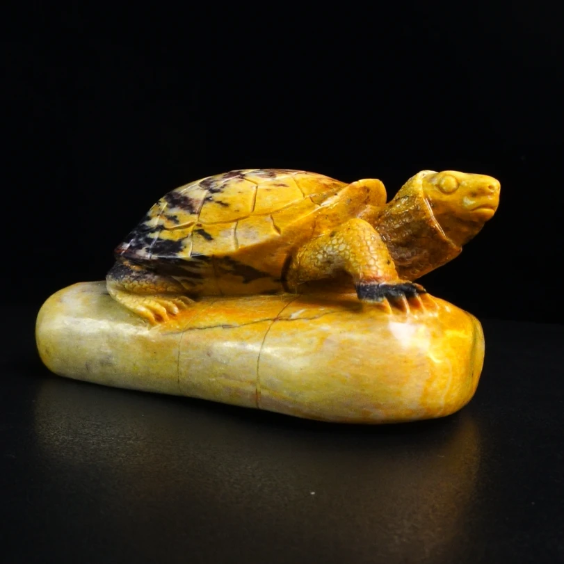 32寿山石五彩牛蛋石金龟摆件328.6克10x5.5x4.5cm