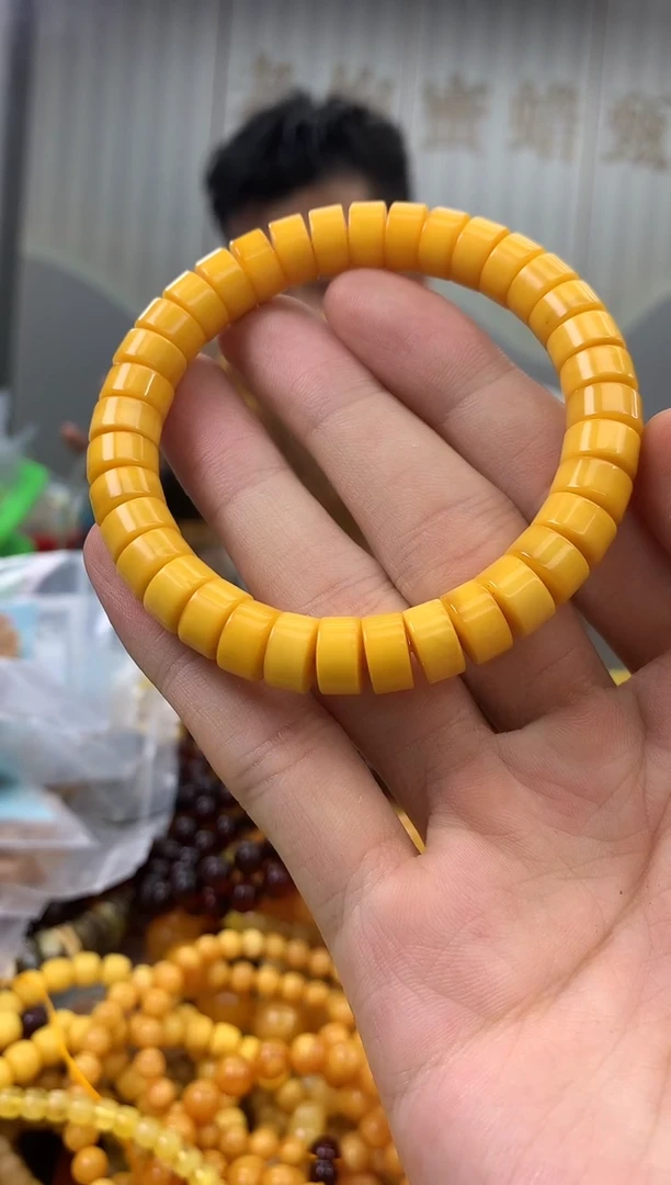 裸石蜜蜡未镶嵌手串