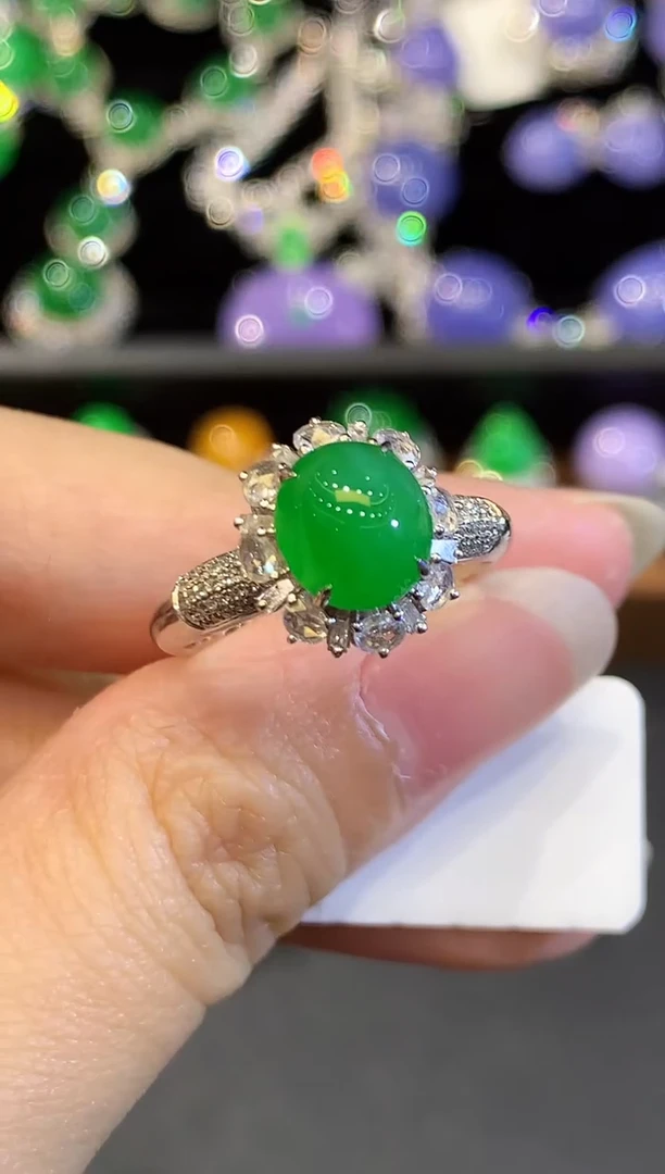 翡翠戒指18K金镶嵌WHX多样性发其一