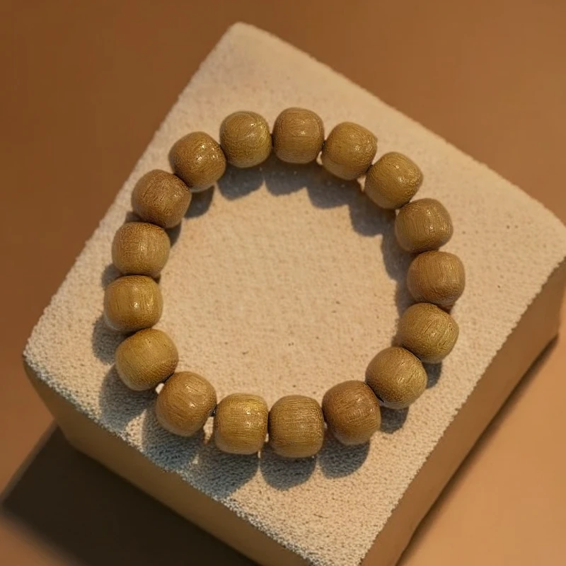 C58 桃木老型珠1.2cm手串