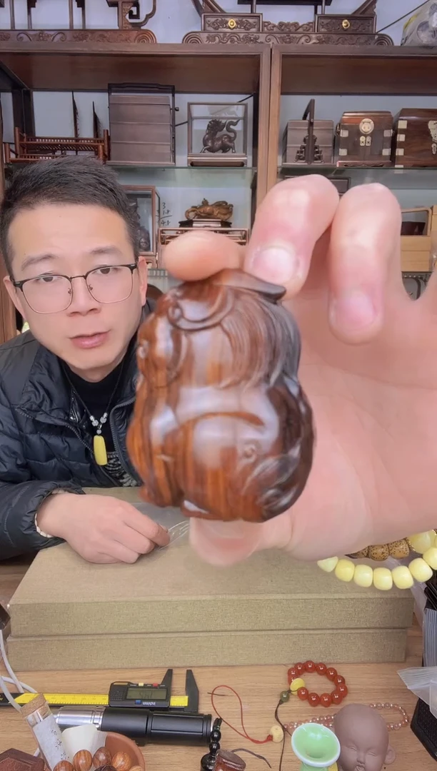 【闪购商品】乌木类书架778大红酸枝貔貅摆件