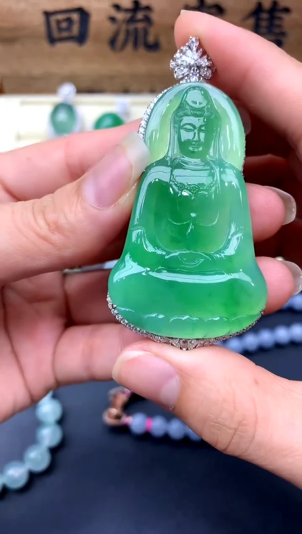 【闪购商品】翡翠颈饰18K金镶嵌489-中国好珍宝