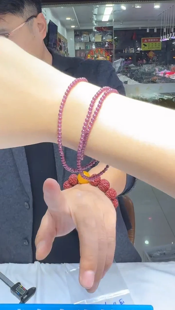 【闪购商品】石榴石手链未镶嵌多样性发一件 314