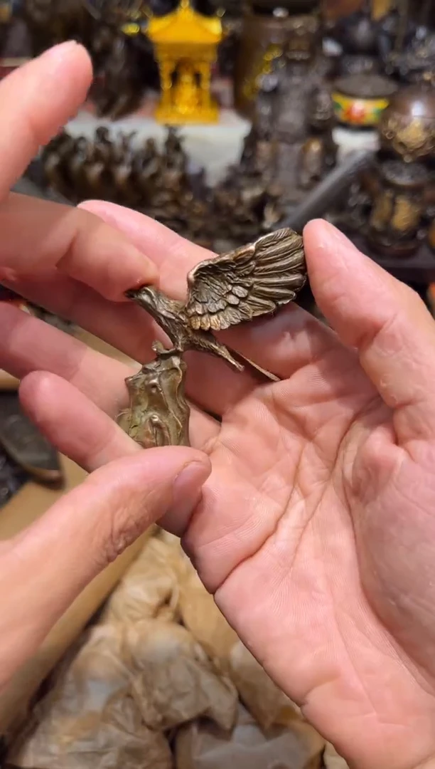 W诺诺古铜高端精品3